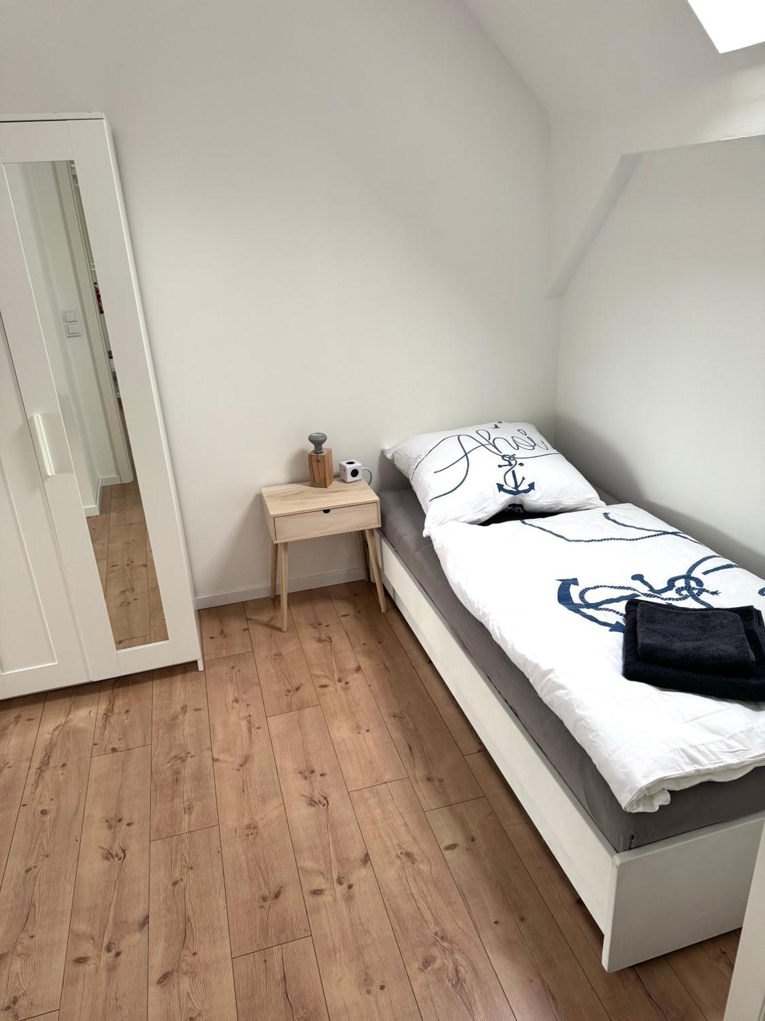 Grosse Ferienwohnung In Ostseenaehe Schonberg  Exterior foto